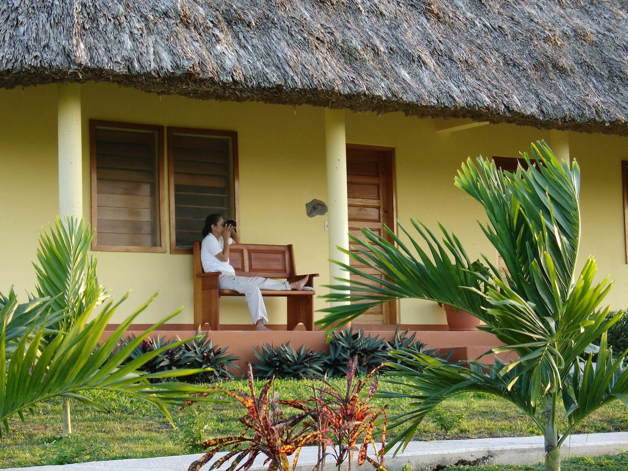 Casa Del Caballo Blanco San Ignacio Bagian luar foto