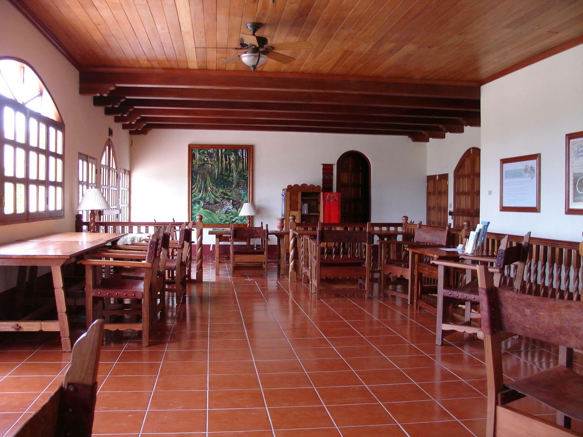 Casa Del Caballo Blanco Hotel San Ignacio Bagian luar foto