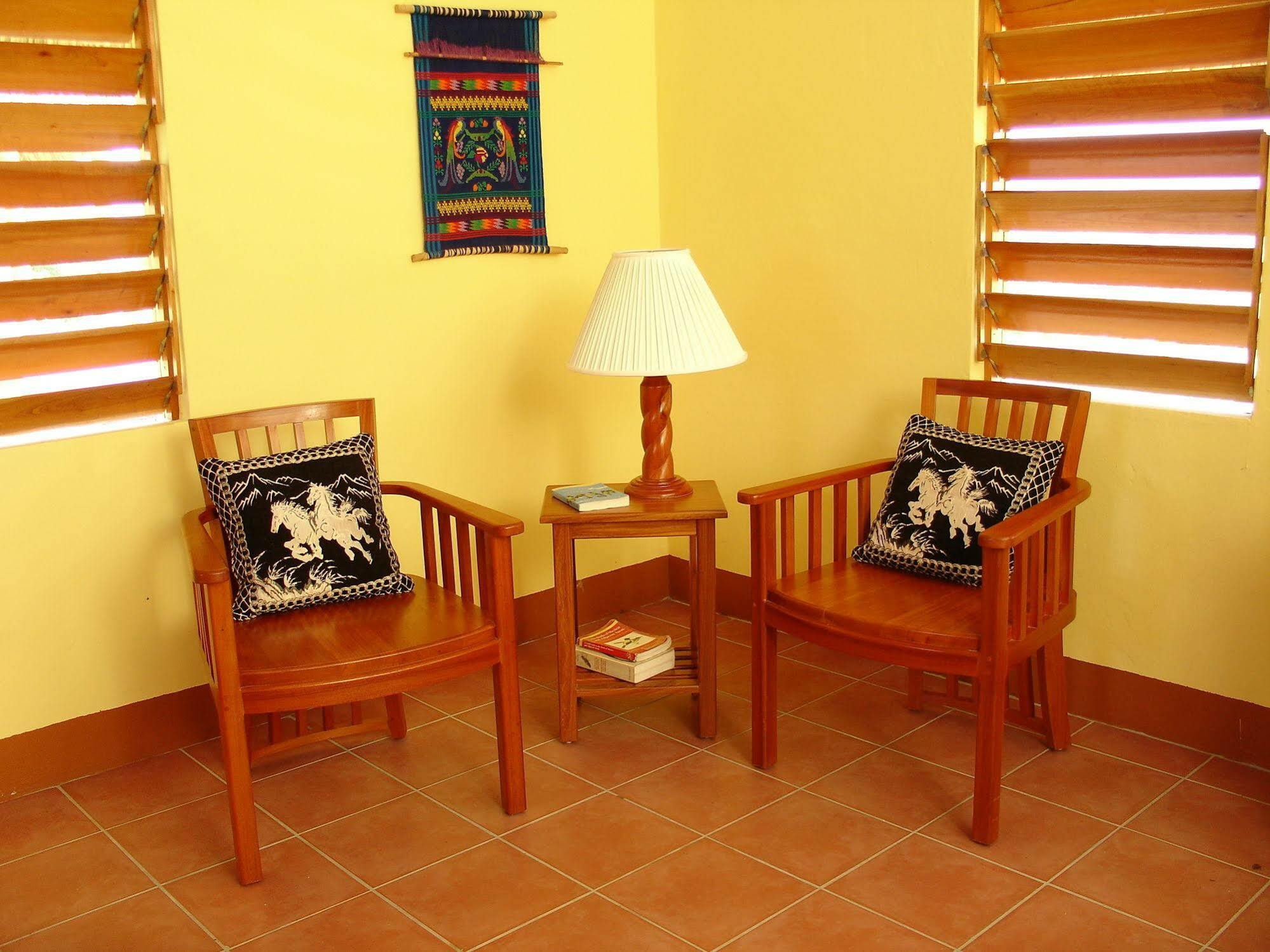 Casa Del Caballo Blanco San Ignacio Bagian luar foto